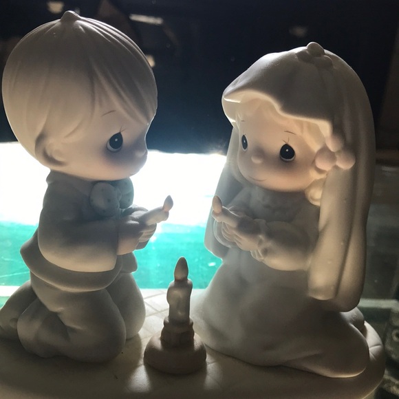 Precious Moments Other - Cottagecore The Lord Is Your Light Excellent Condition Artist Signed